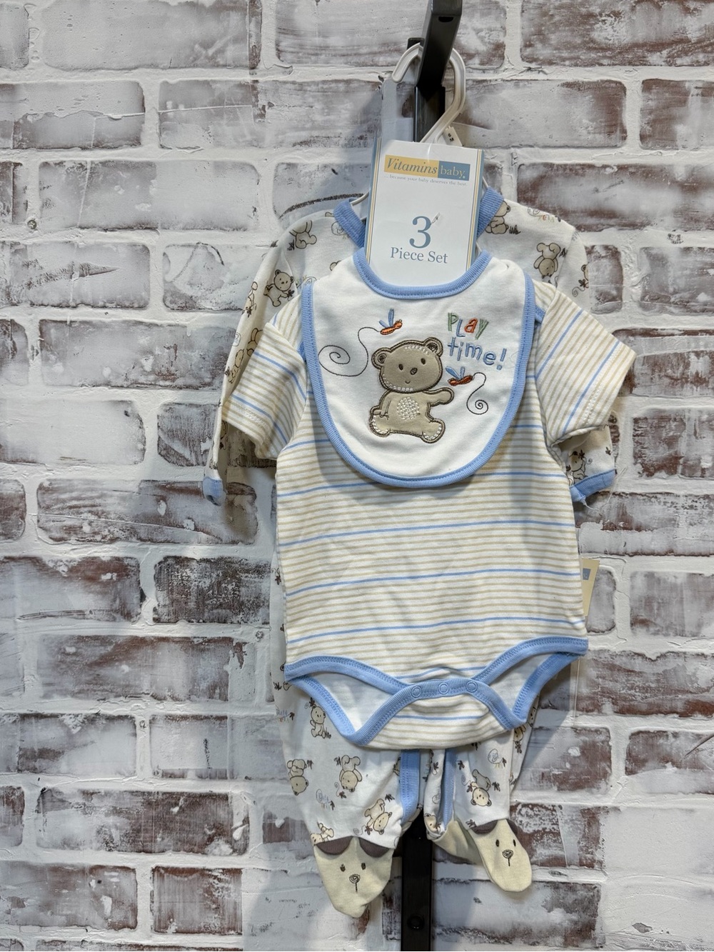 Vitamins Baby Blue and Cream Bear 3-Piece Bodysuit Set